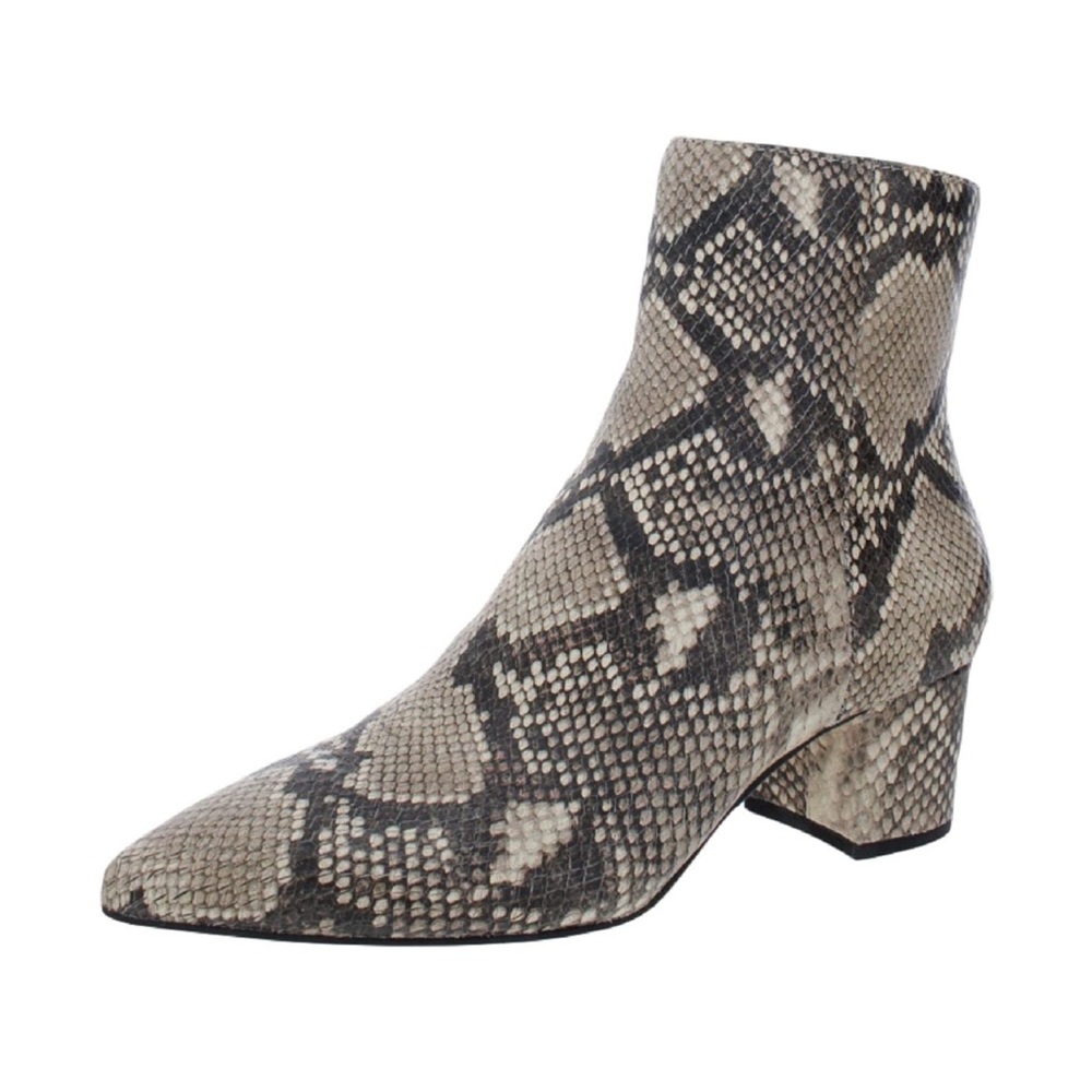 DOLCE VITA Bel Ankle Boot